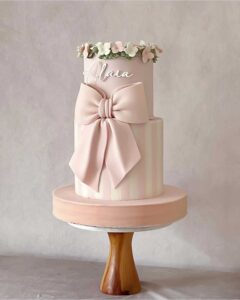 کیک پاپیونی